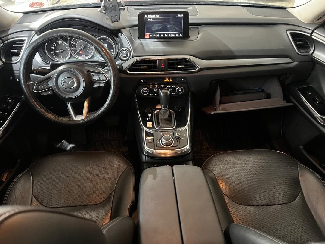 Mazda CX9 photo 2