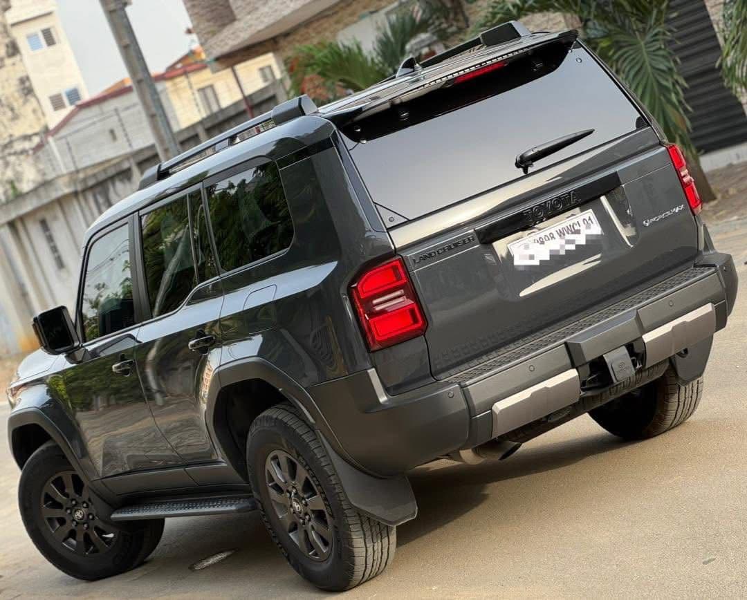 Toyota Prado Hybrid I-Force Max photo 5