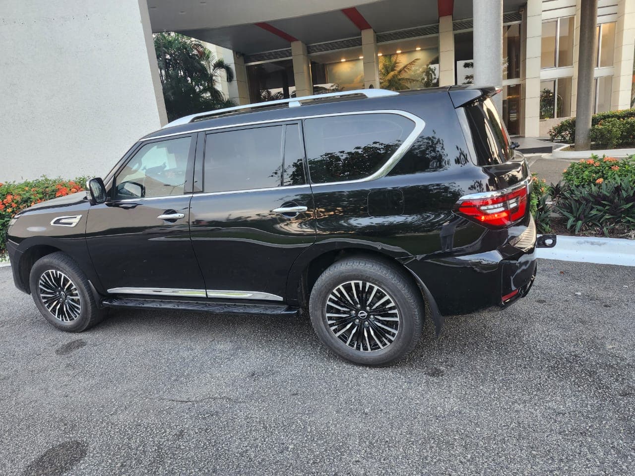 Nissan Patrol Platinum photo 4
