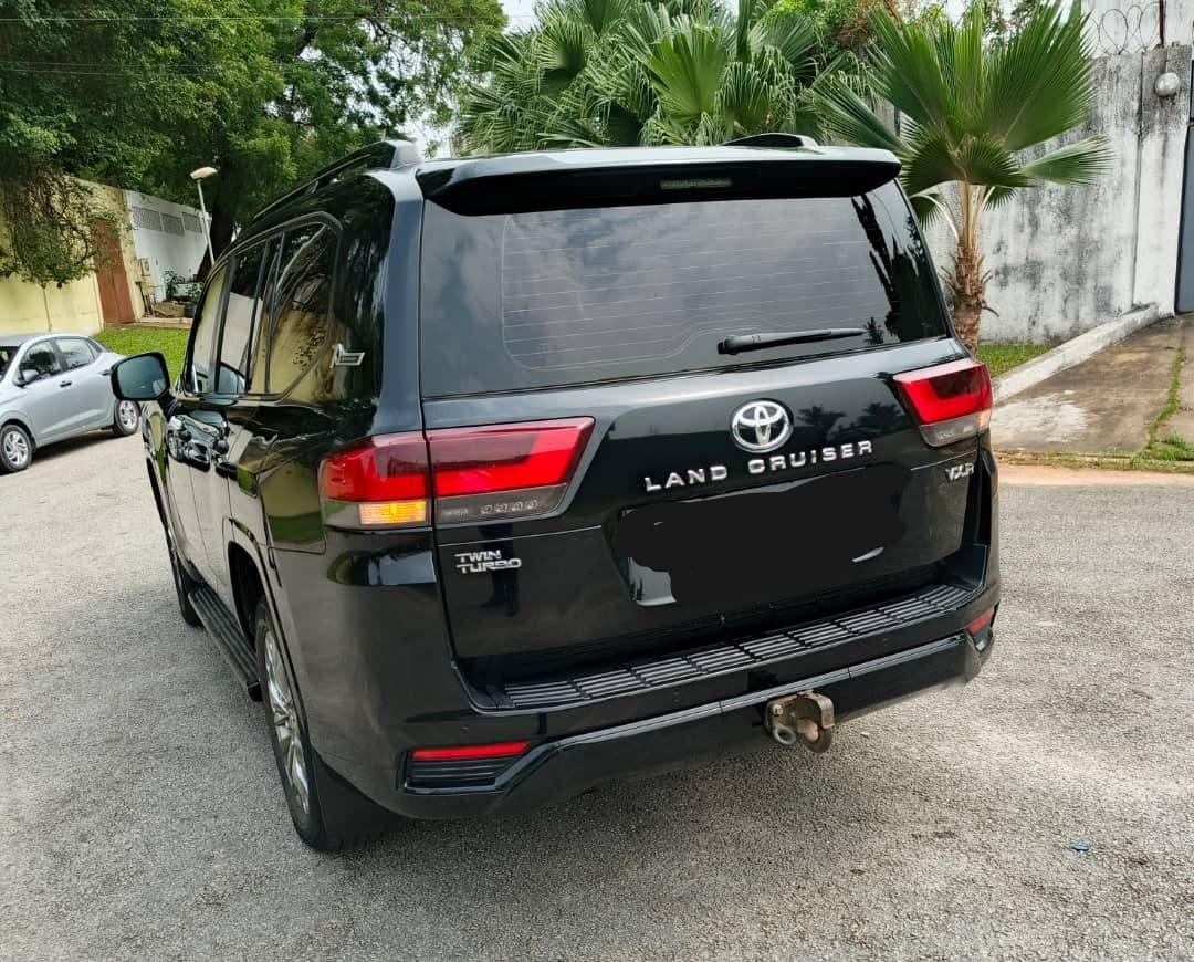 Toyota Land Cruiser TWN Turbo photo 4