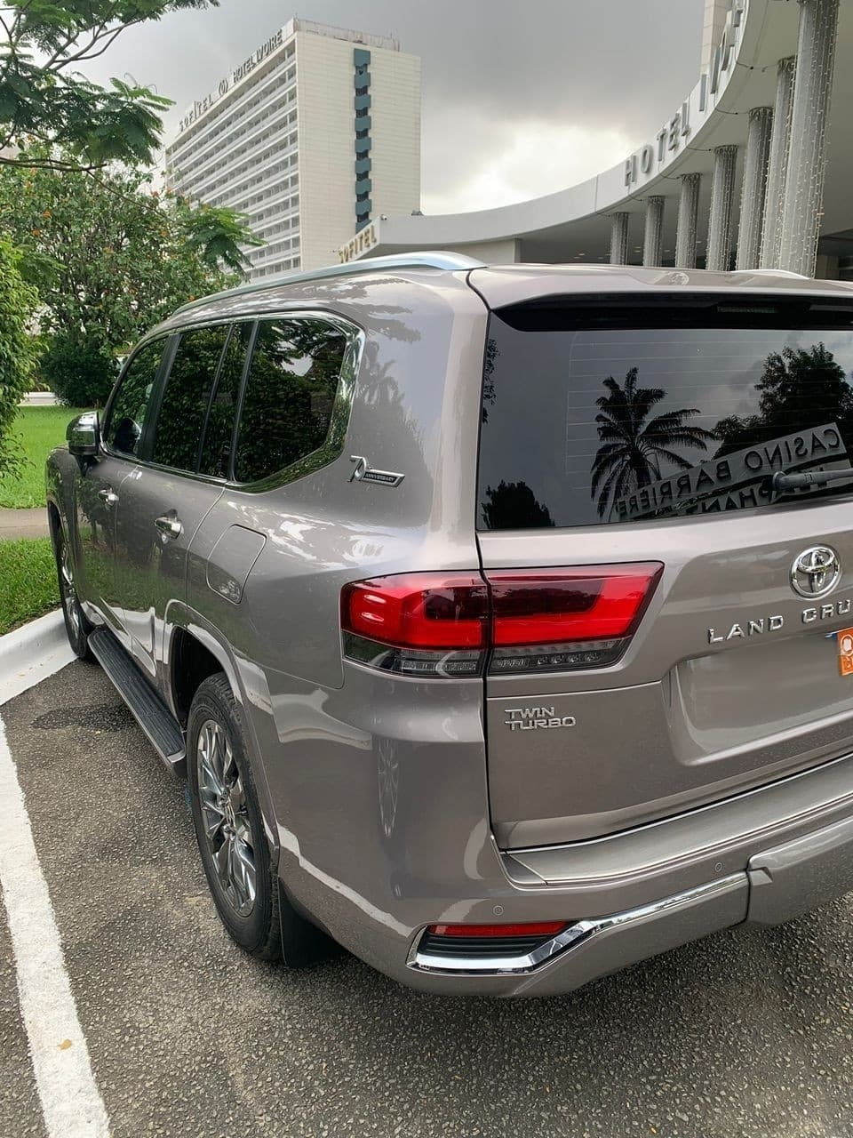 Toyota Land Cruiser TWN Turbo photo 4