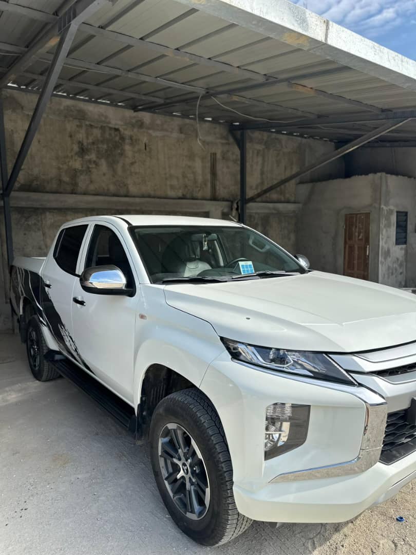 Mitsubishi L200