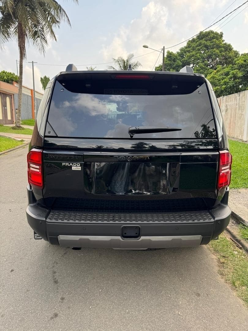 Toyota Land cruiser Prado photo 5
