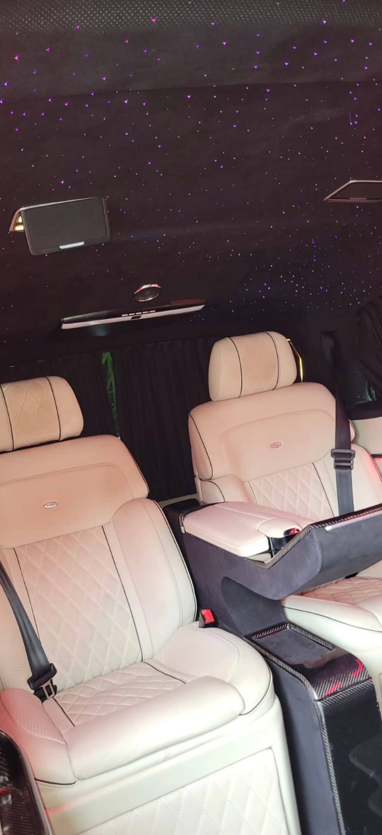 Mercedes VAN Maybach - Salon 4 places+ 2 devant photo 3