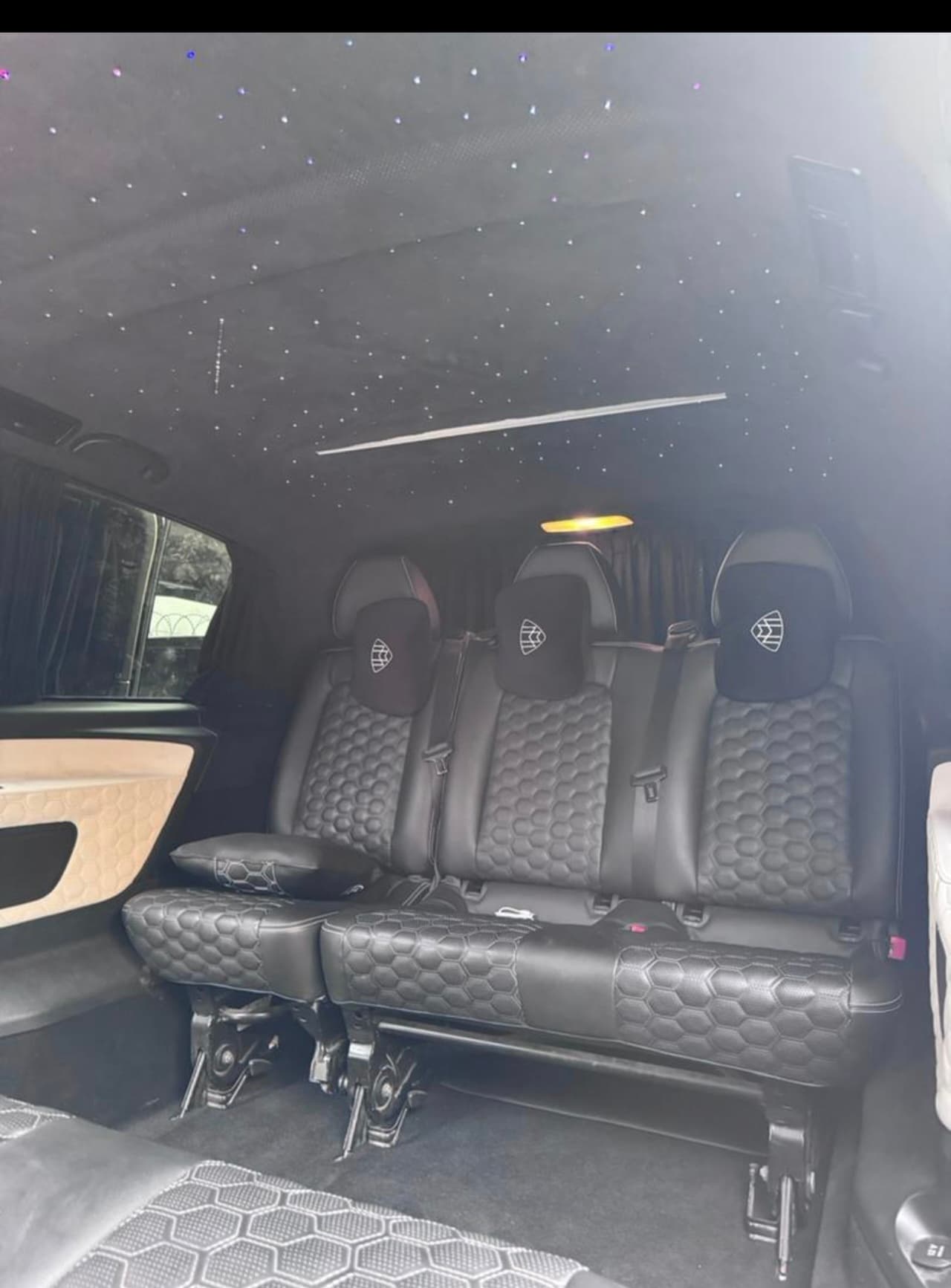 Mercedes VAN Tuning Maybach - Salon 6 places photo 3