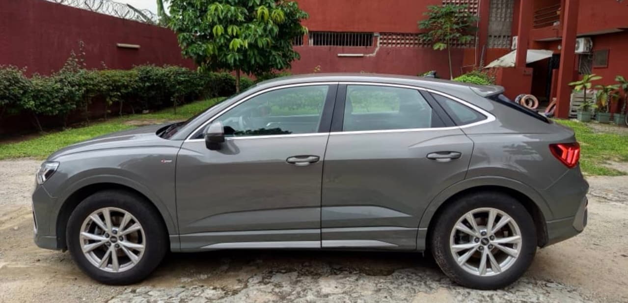 Audi Q3 photo 4