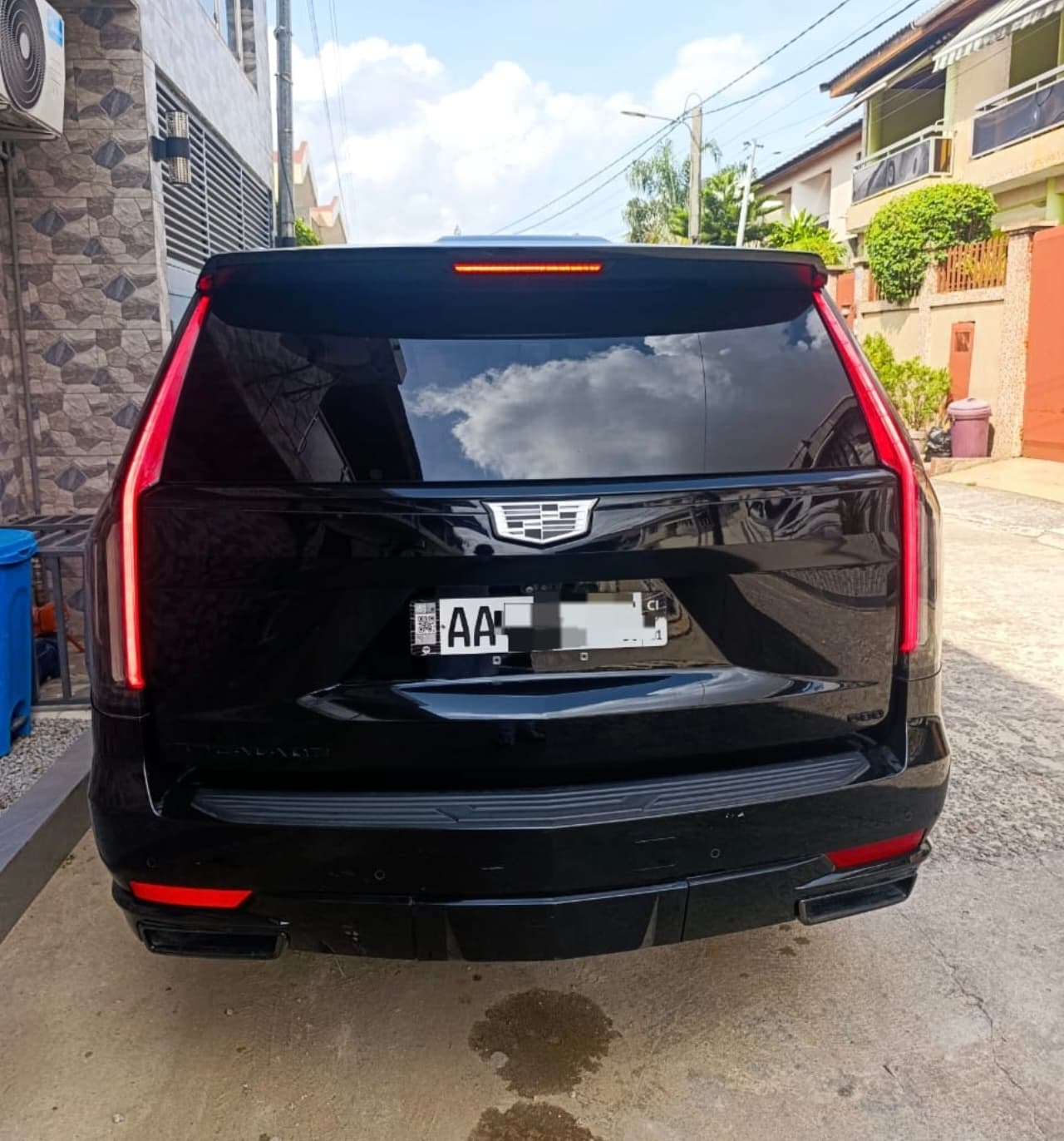 Cadillac Escalade photo 5