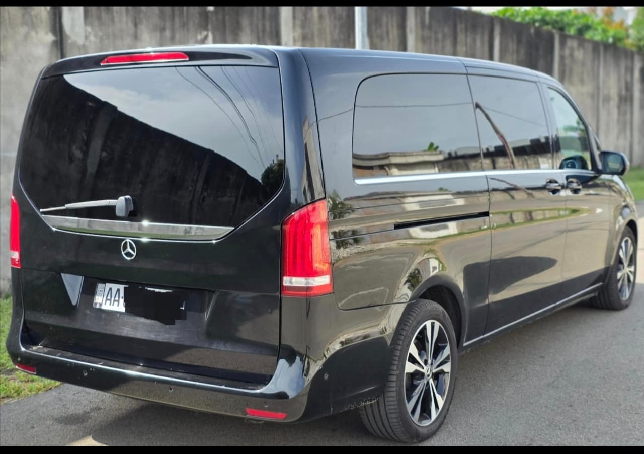 Mercedes VAN Vitto 6 PLACES ET 4 SALONS photo 5