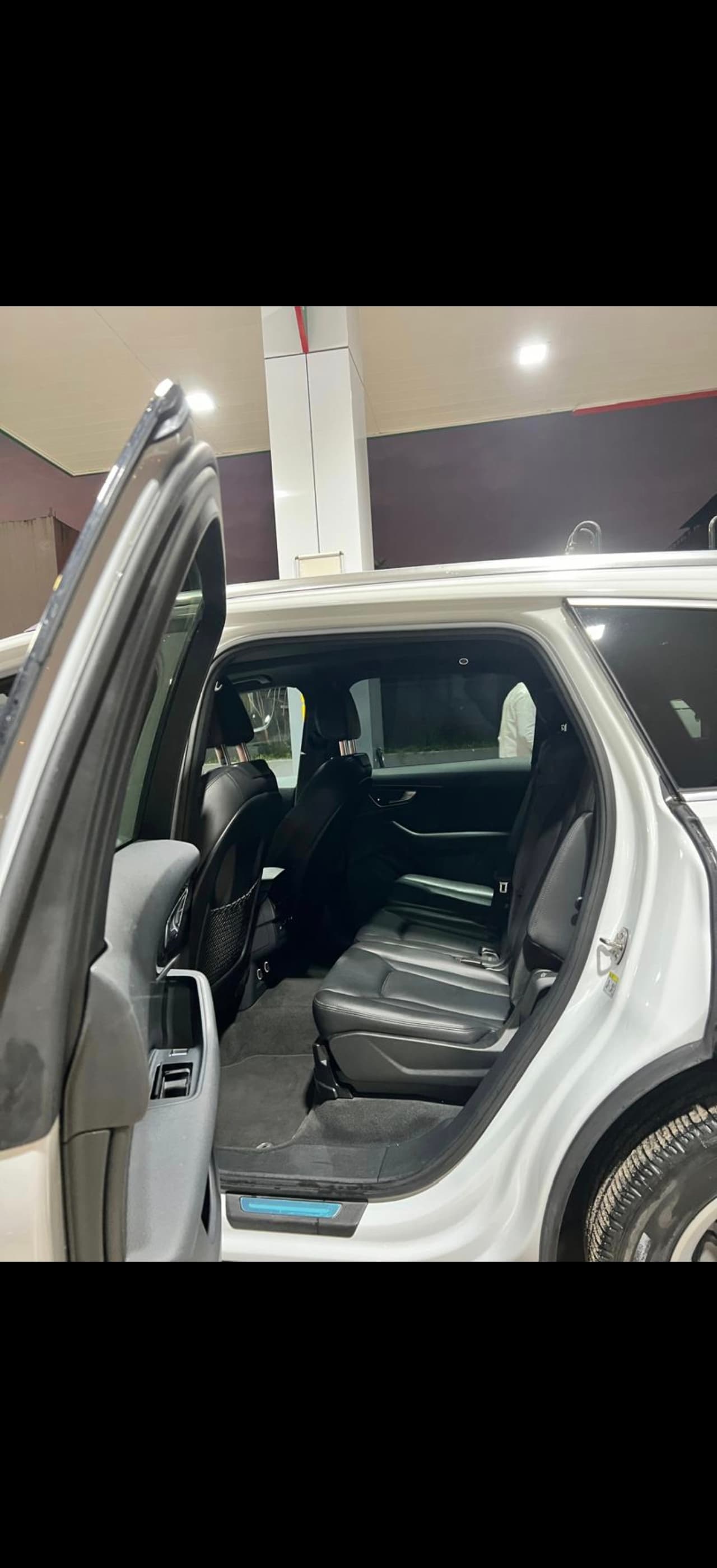 Audi Q7 photo 3