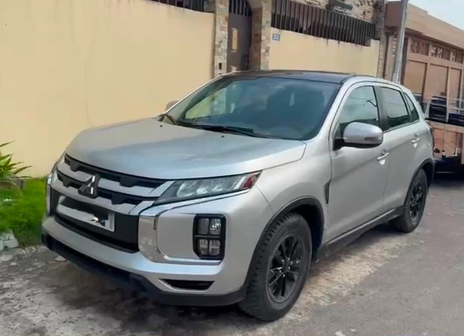 Mitsubishi RVR
