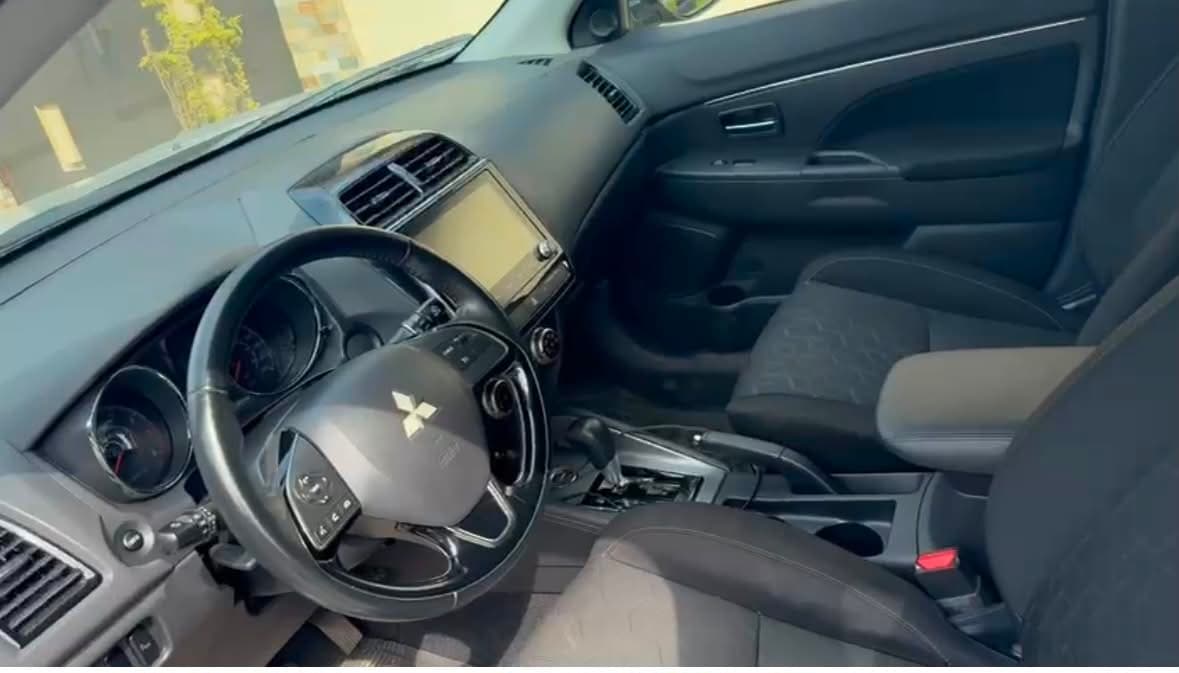 Mitsubishi RVR photo 5