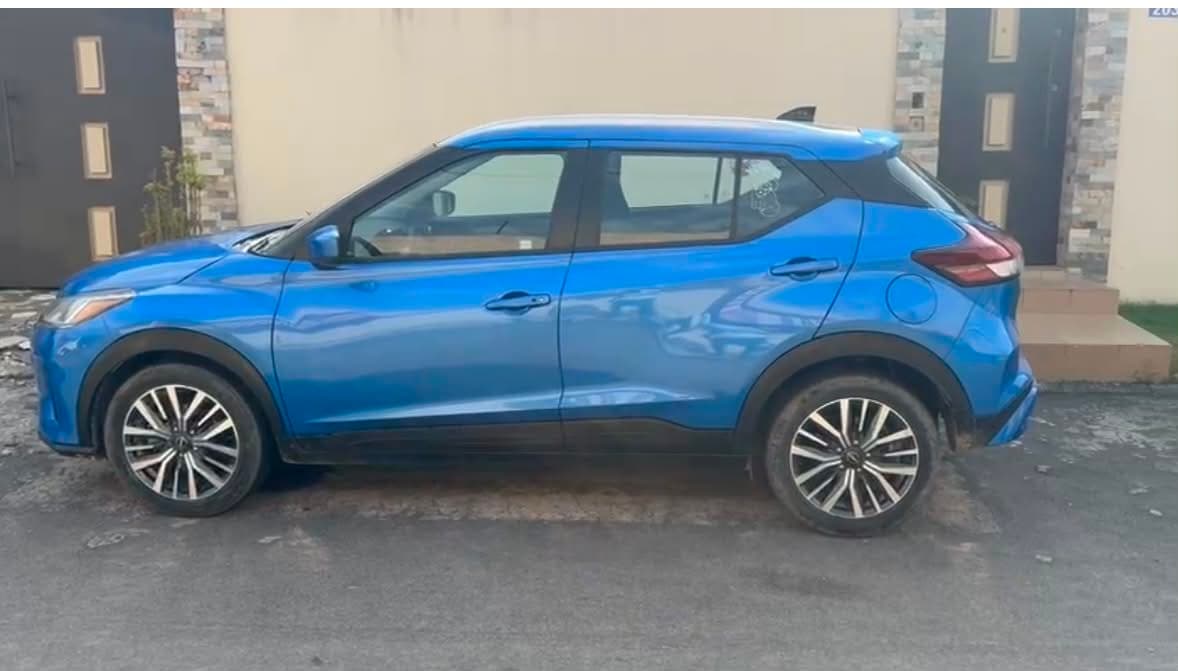 Nissan Kicks photo 3