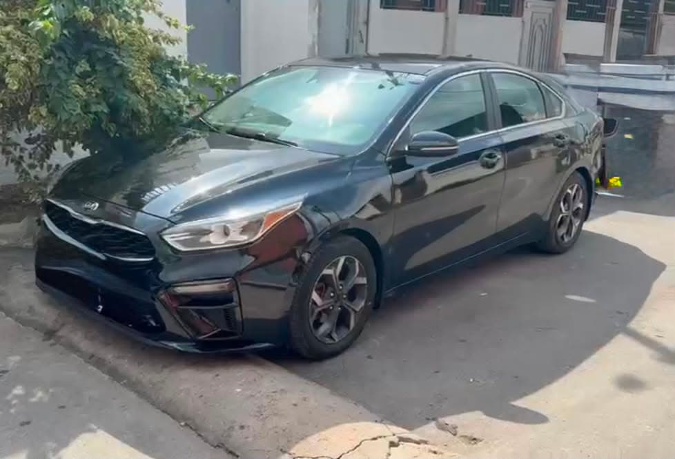Kia Forte photo 2