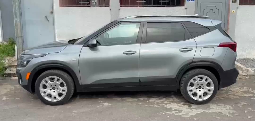 Kia Seltos photo 5