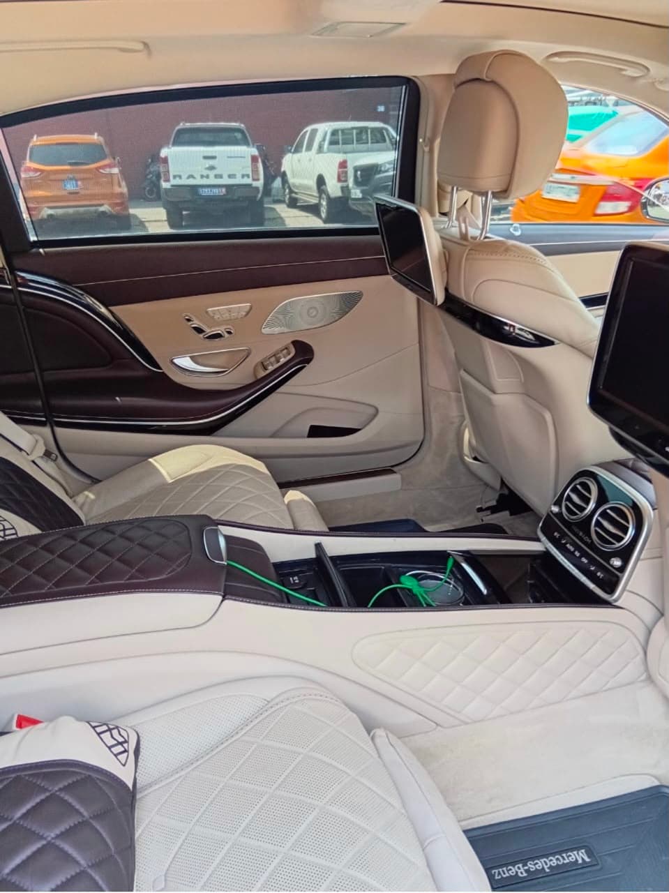 Mercedes-Benz Maybach S600 photo 4