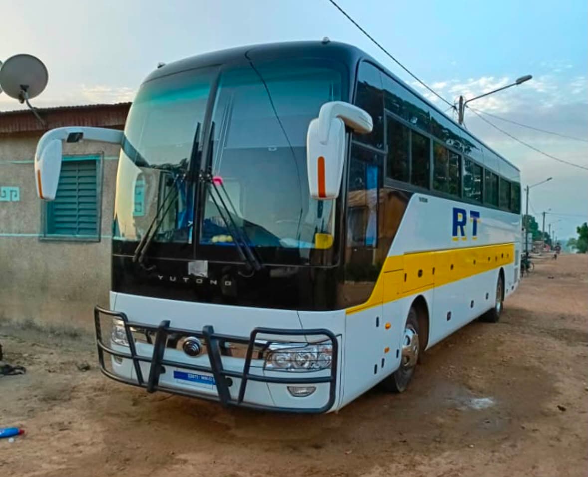 YUTONG Bus 63 places photo 3