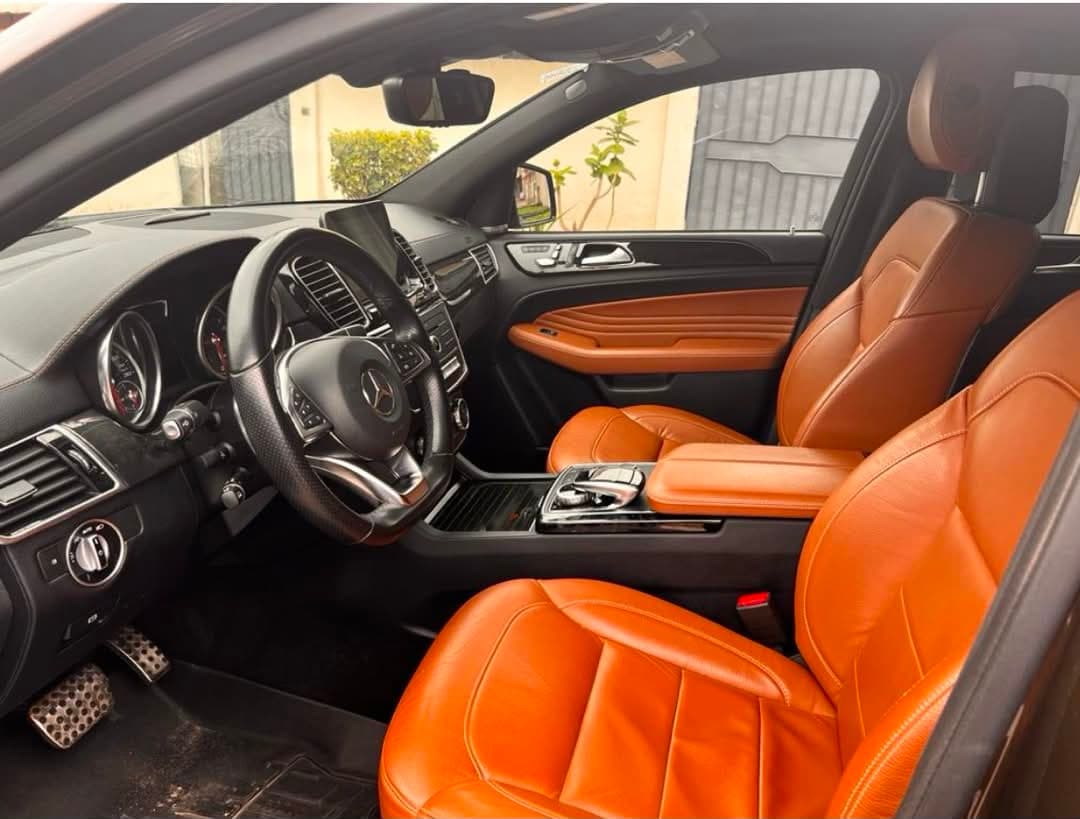 Mercedes-Benz GLE450 photo 3