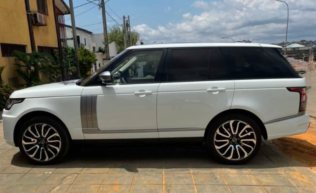 Range Rover Vogue photo 5