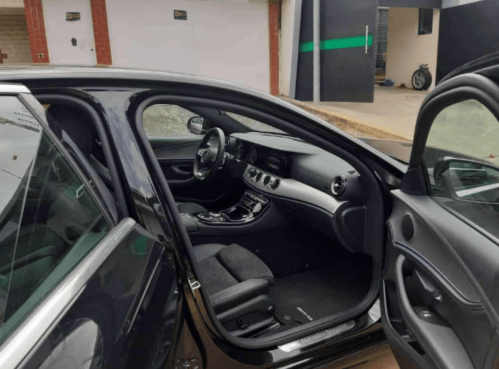 Mercedes-Benz Class E200 photo 3