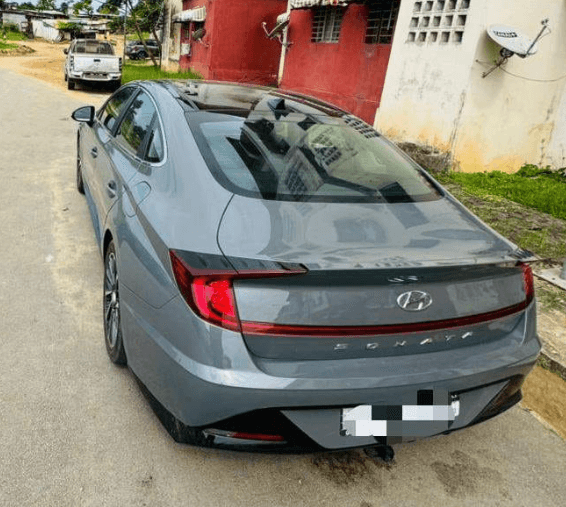 Hyundai SONATA photo 4