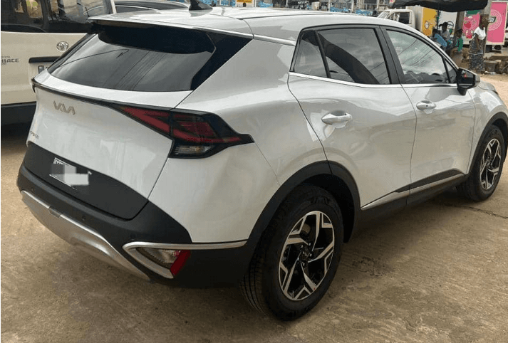 Kia SPORTAGE 2023 photo 5