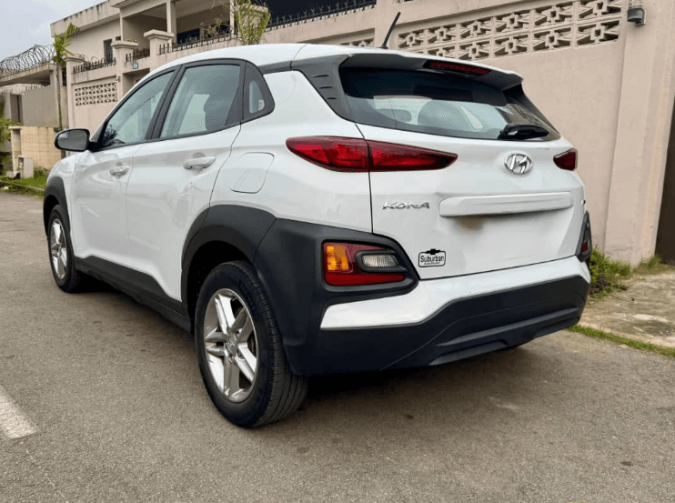 Hyundai KONA photo 4