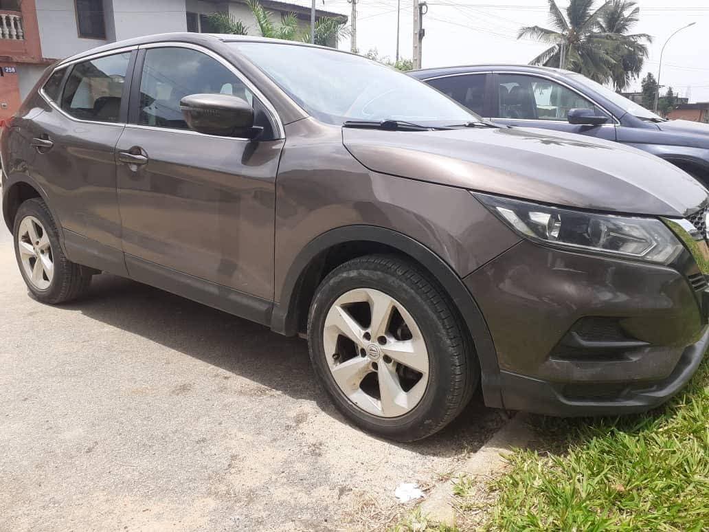 Nissan Qashqai photo 4