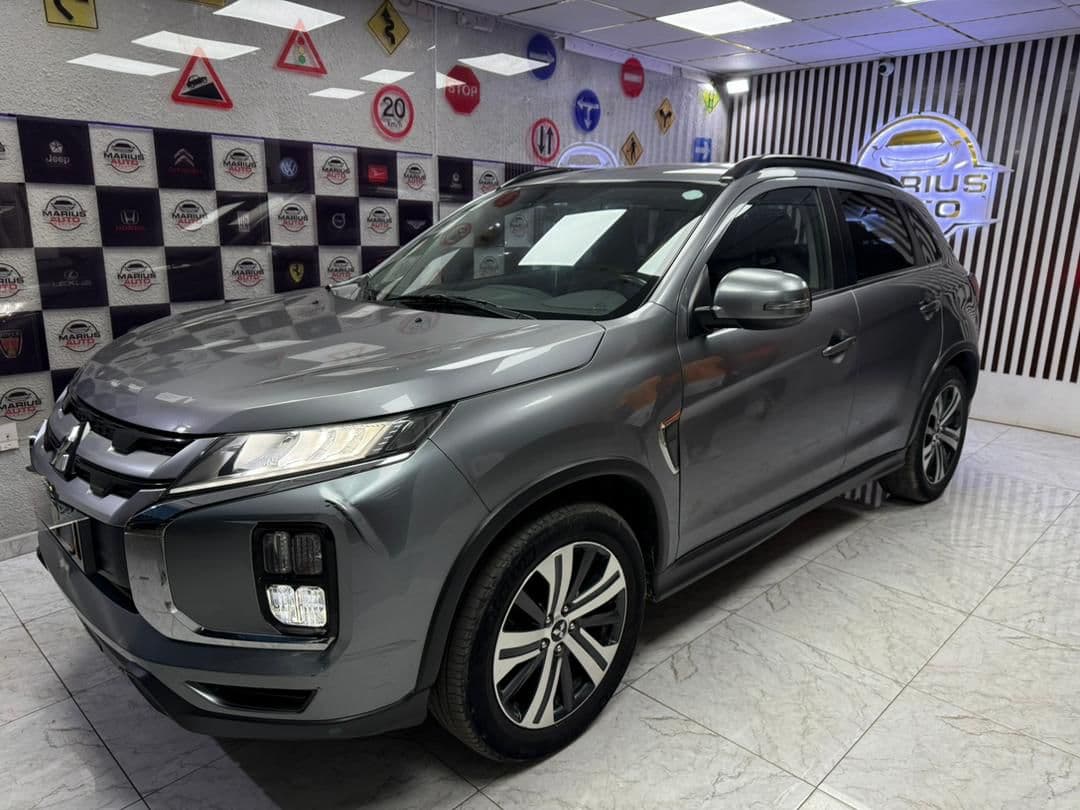 Mitsubishi ASX photo 2