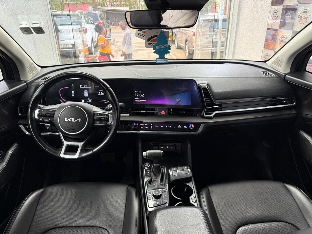 Kia Sportage photo 3