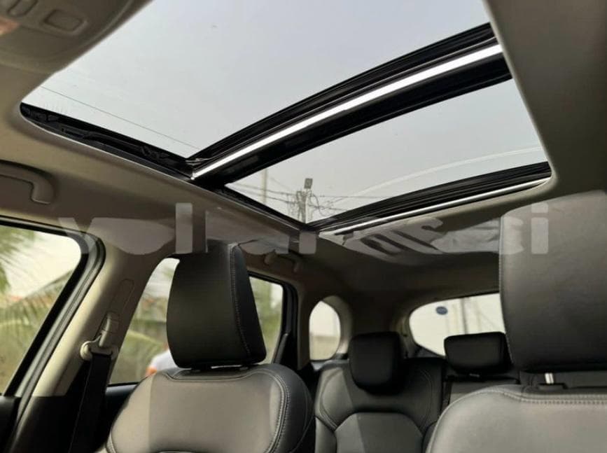 Suzuki Grand VITARA photo 4