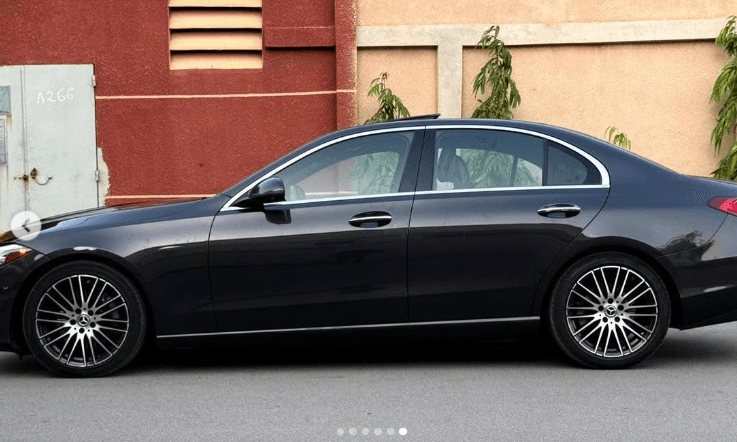 Mercedes-Benz C300 photo 4