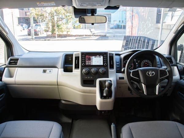 Toyota Hiace 14 Places photo 2