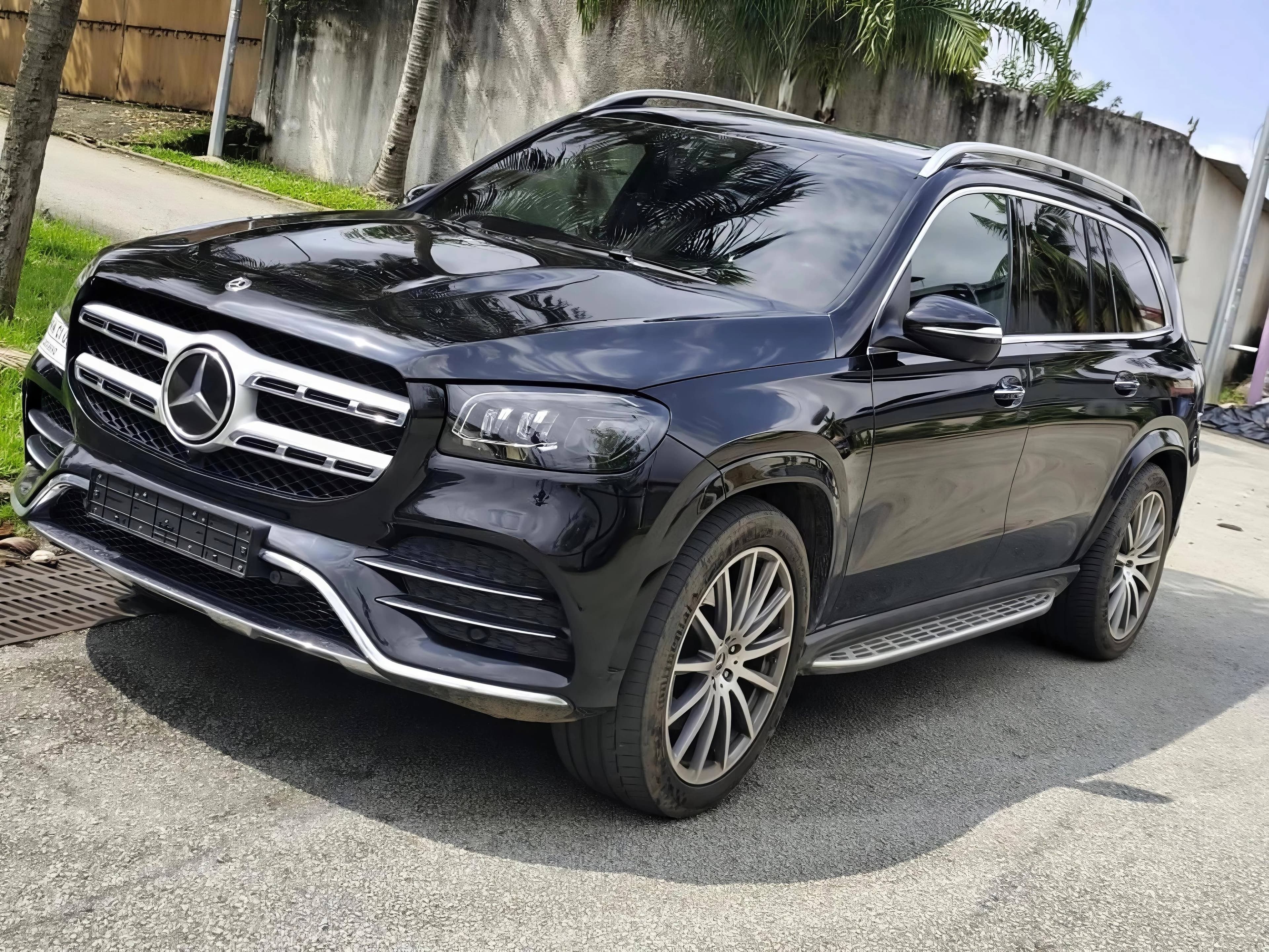 Mercedes-Benz GLS 580