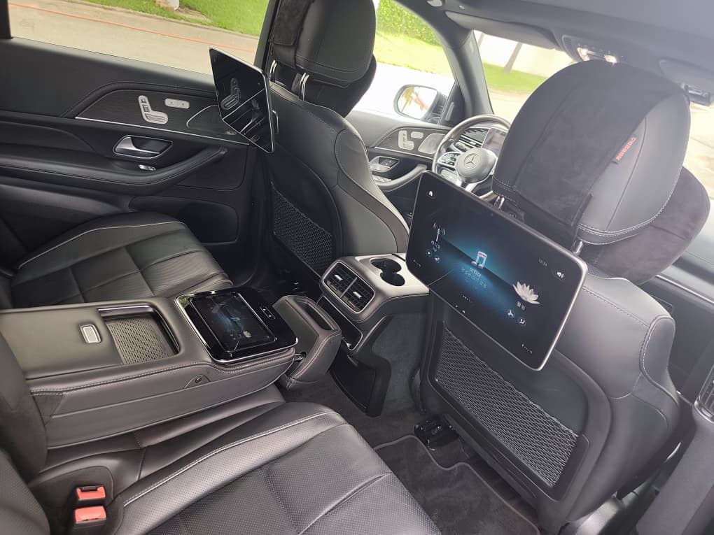 Mercedes-Benz GLS 580 photo 3