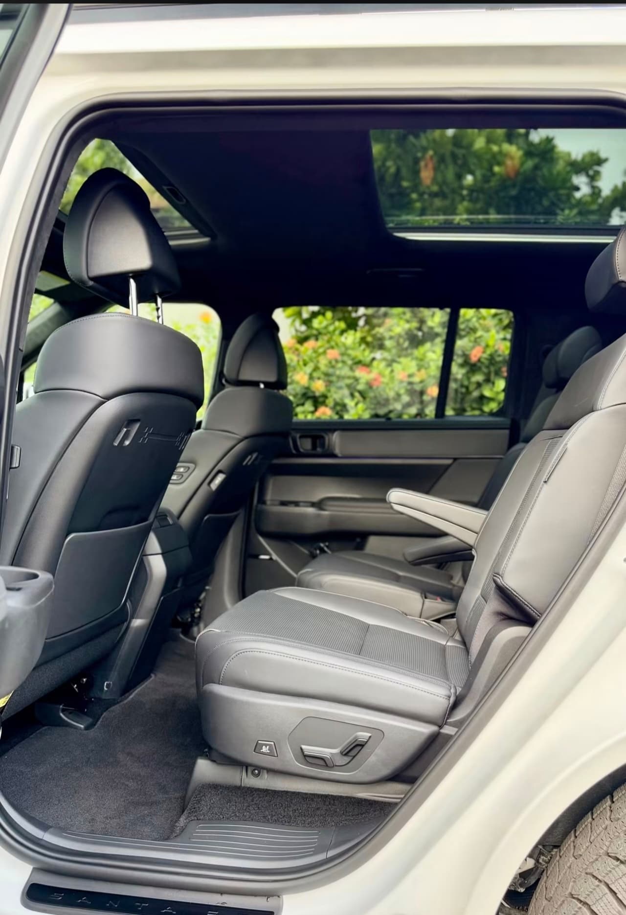 Hyundai Santa Fe photo 3