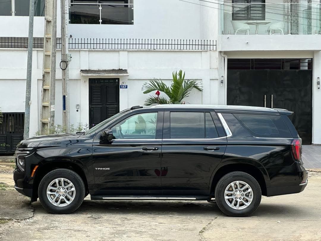 Chevrolet Tahde photo 4
