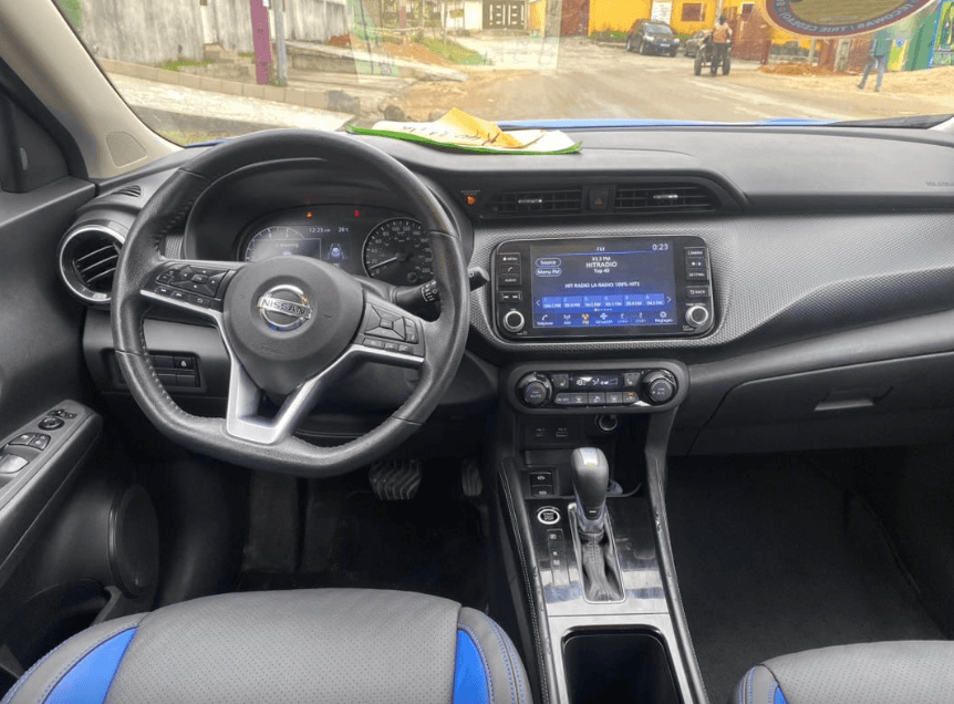 Nissan Kicks photo 3