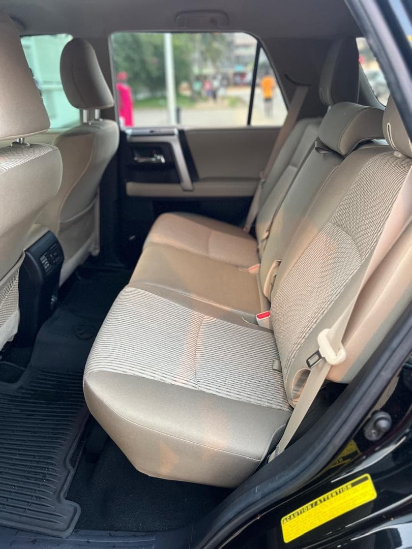 Toyota 4Runner photo 3