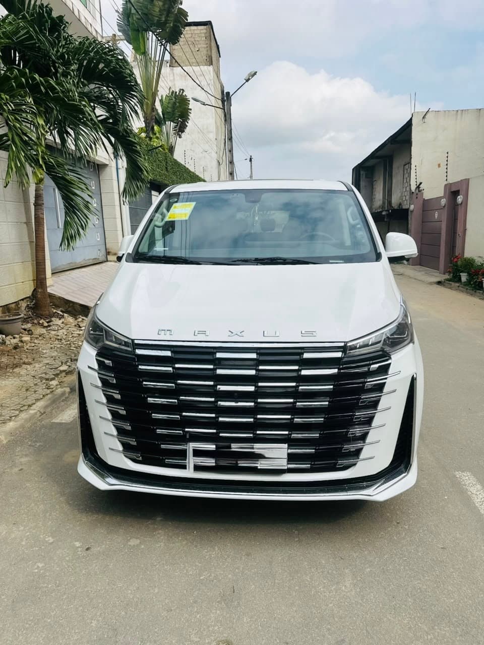 Maxus G10 max