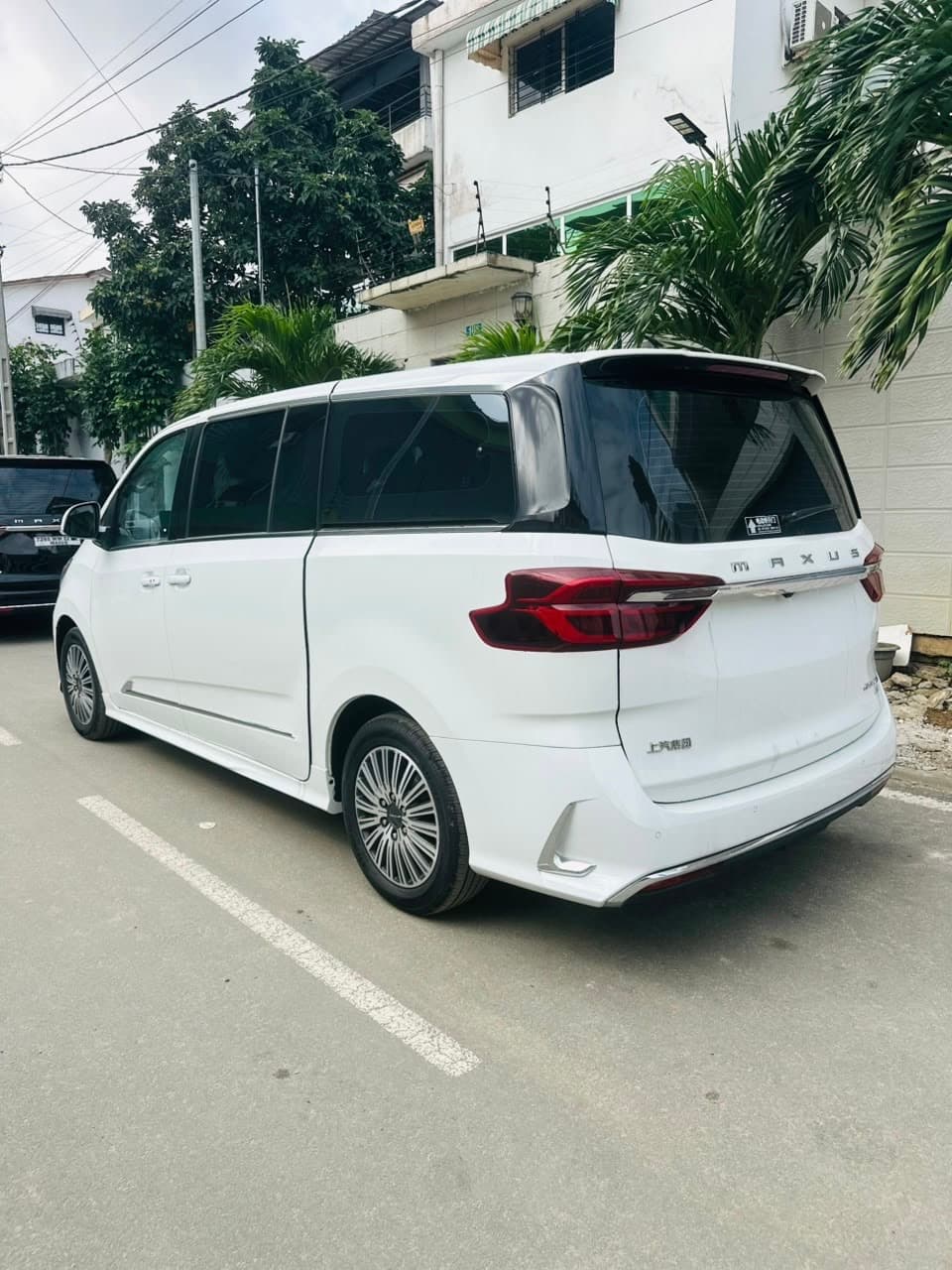 Maxus G10 max photo 5
