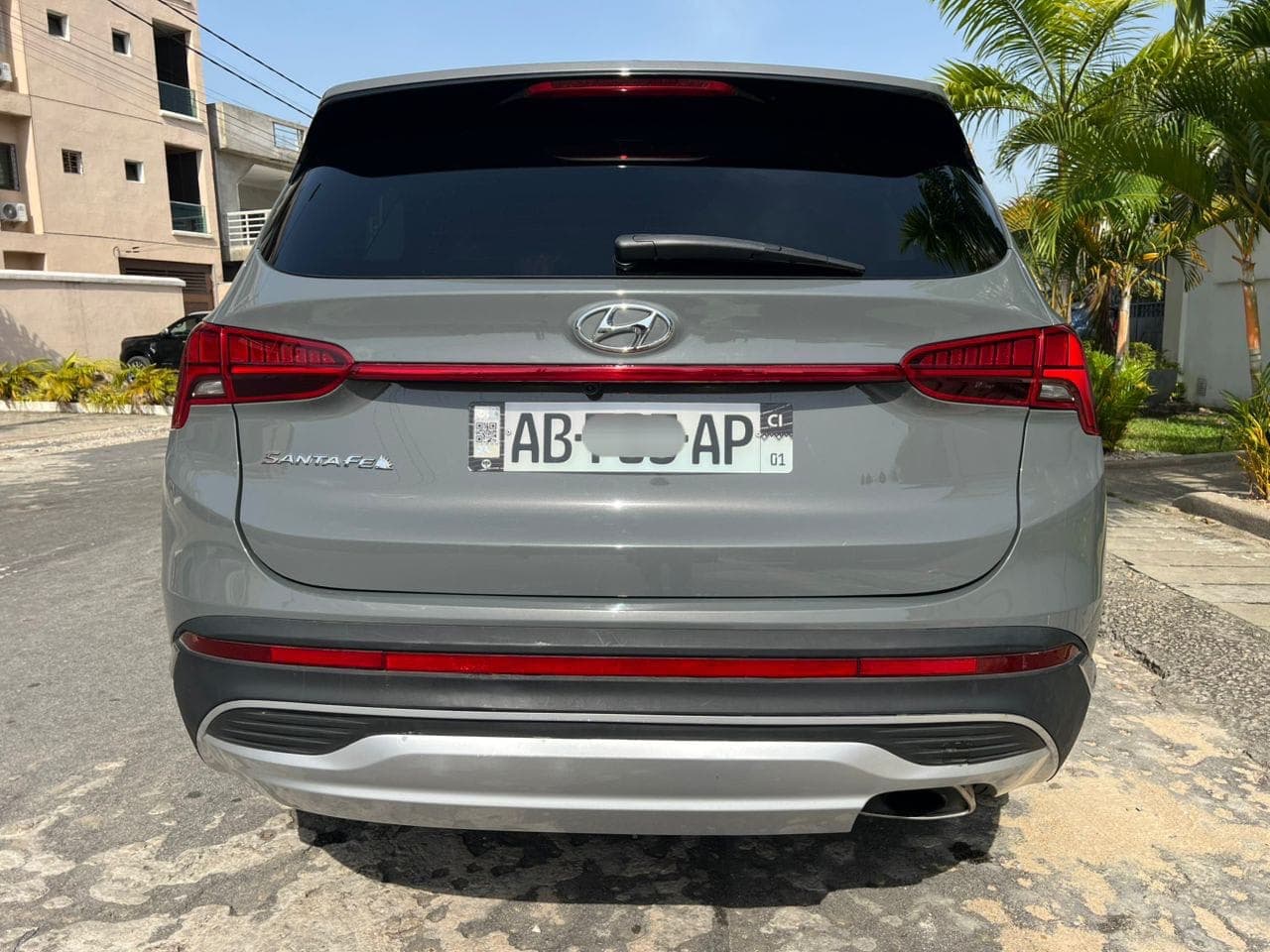 Hyundai SANTAFE photo 5