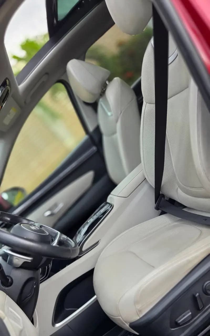 Hyundai Tucson photo 2