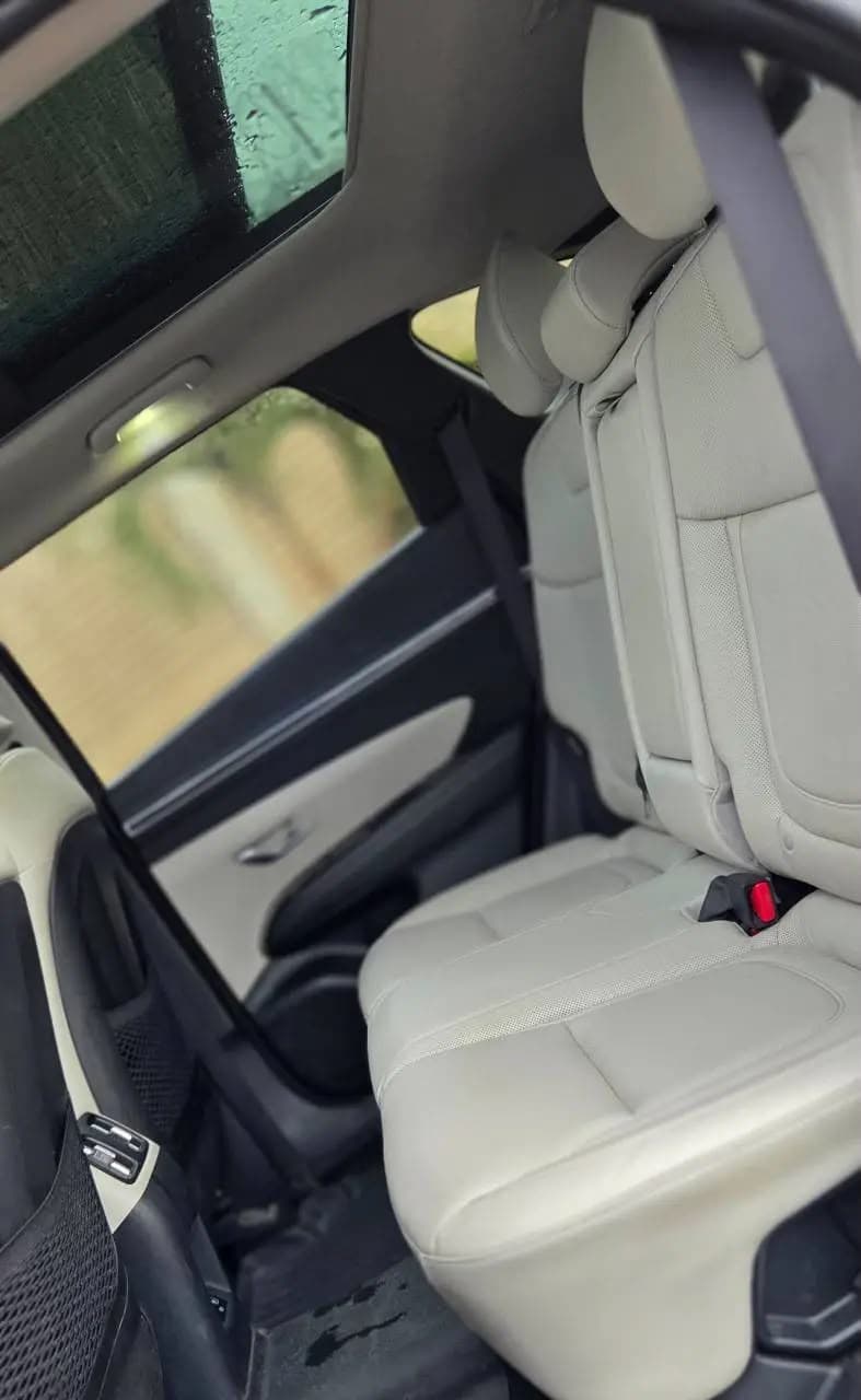 Hyundai Tucson photo 3