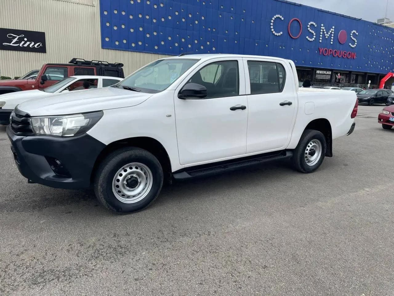 Toyota Hilux photo 5