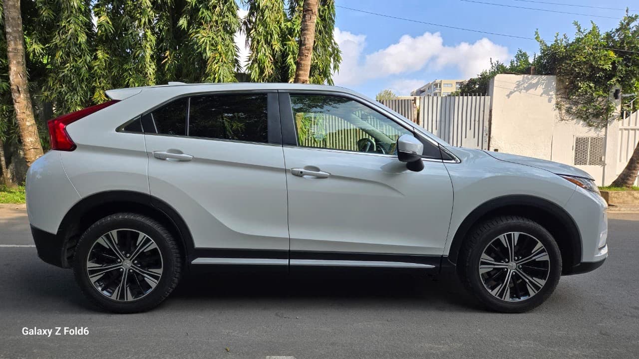 Mitsubishi Éclipse Cross photo 4